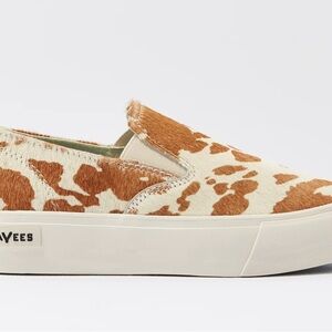 SeaVees: New-Women's Brown/Cream/Tan, Slip-On Sneakers, Cowhide, Size 8 (no box)